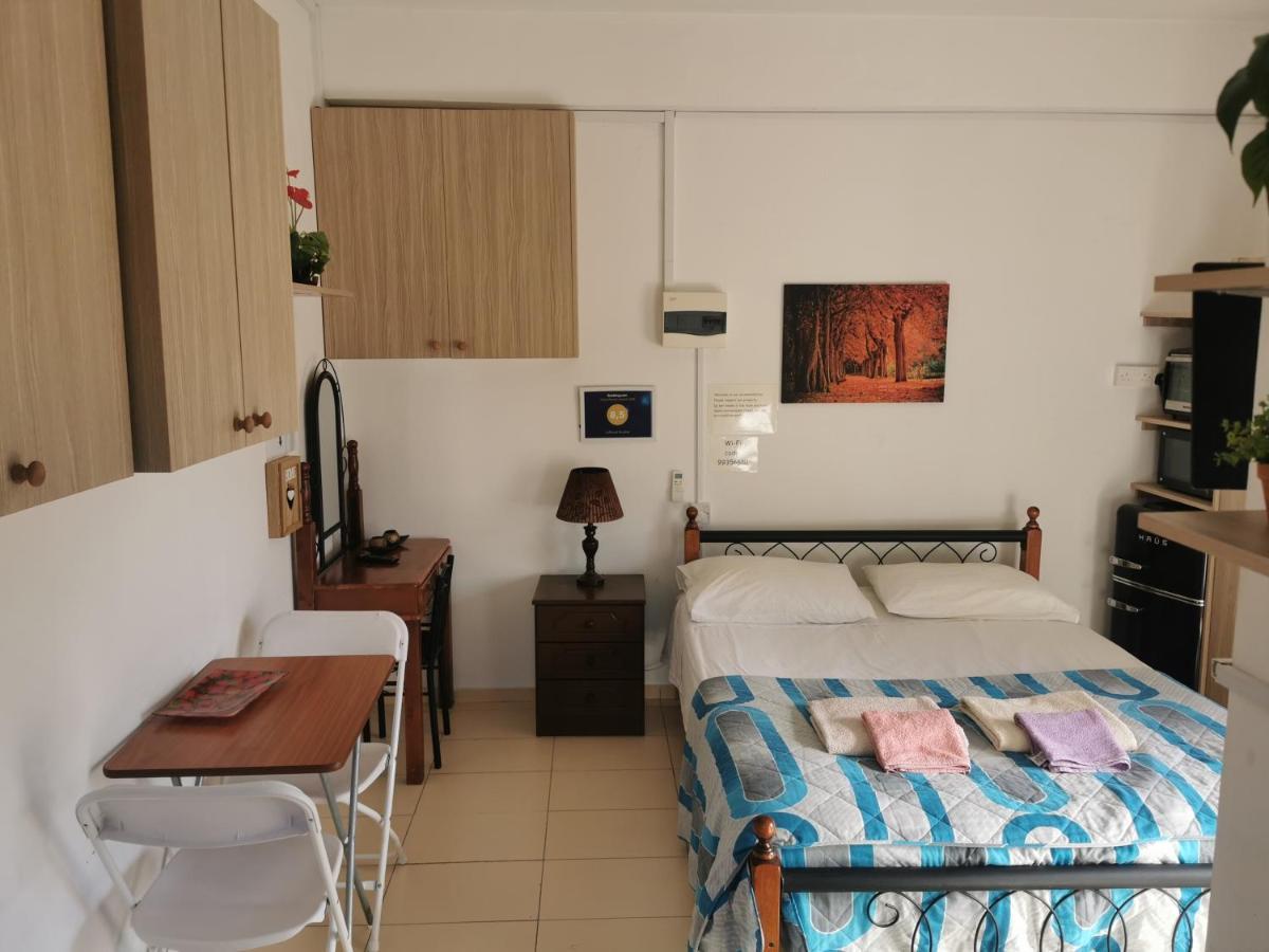 Nicosia Rooms Studios Экстерьер фото