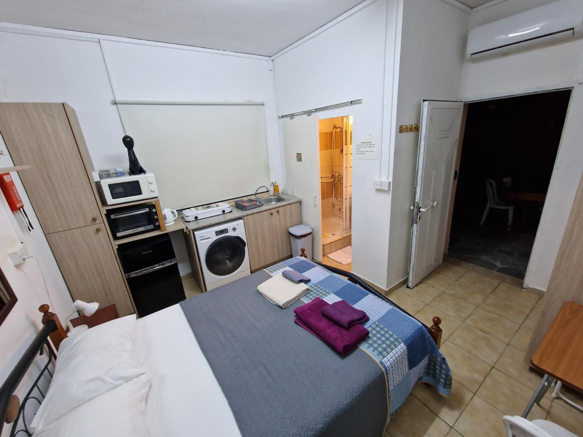 Nicosia Rooms Studios Экстерьер фото